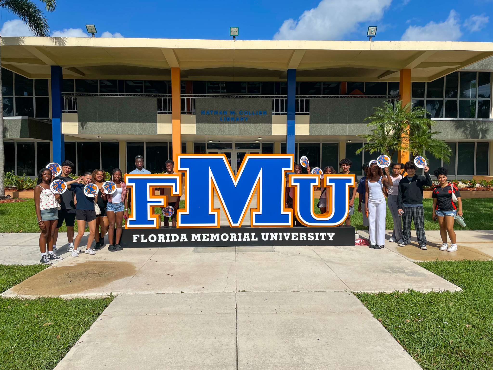 achievers on college tour