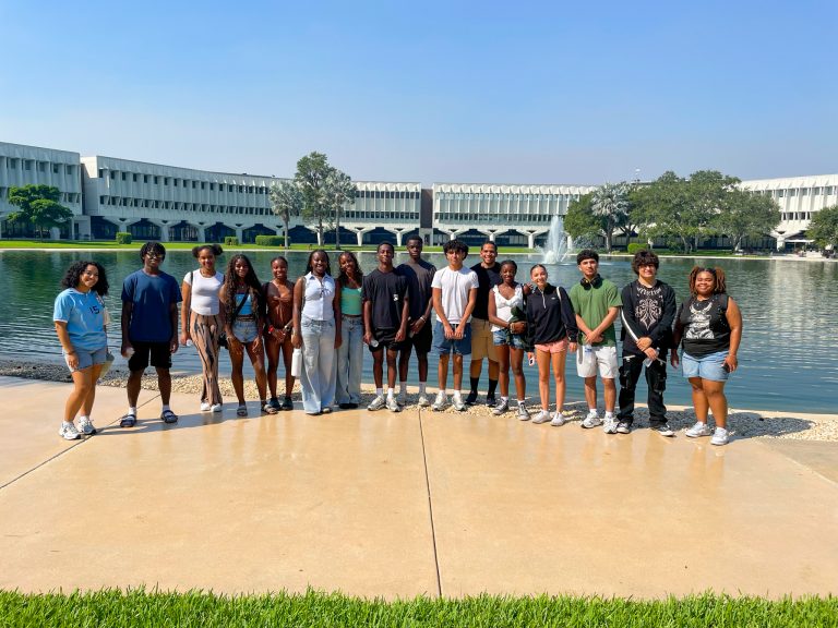 achievers on college tour